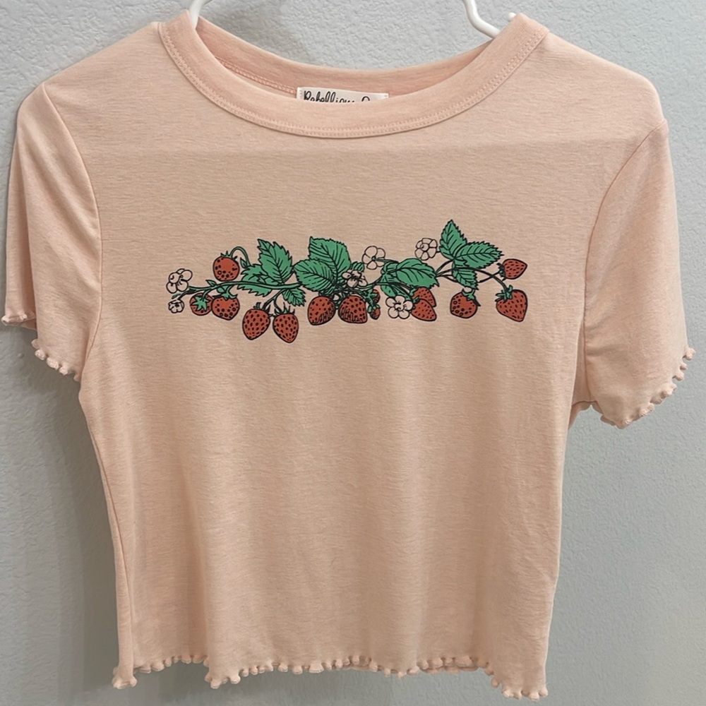 Rebellious One Cropped Tee with Strawberry Vine Graphic